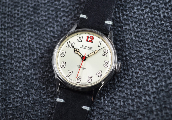 Часовник POLJOT INTERNATIONAL RETRO CLASSIC AUTOMATIC 39MM