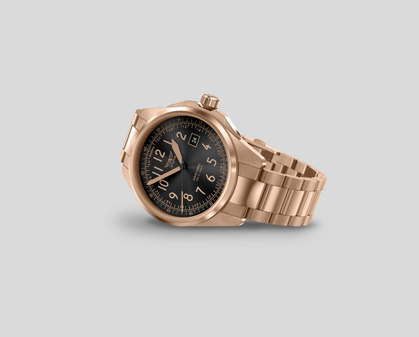 ЧАСОВНИК AVIATOR AIRACOBRA TYPE B 42.8MM