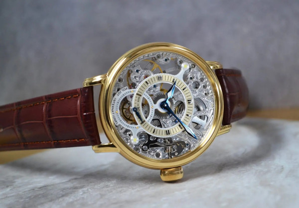 Часовник POLJOT INTERNATIONAL QUEEN VICTORIA 43MM LIMITED EDITION 300PIECES
