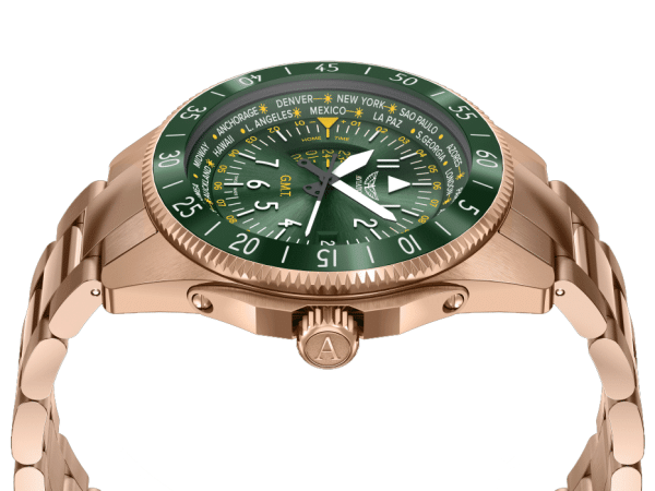 ЧАСОВНИК AVIATOR AIRACOBRA GMT 42.8MM