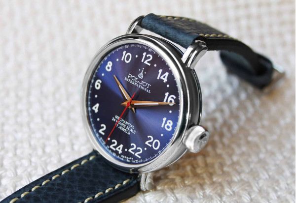 Часовник POLJOT INTERNATIONAL POLAR BEAR 43MM