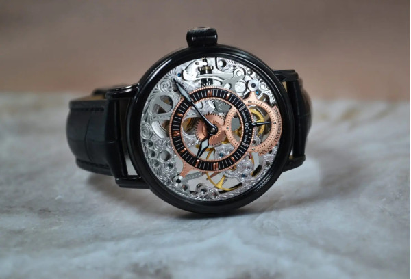Часовник POLJOT INTERNATIONAL QUEEN VICTORIA 43MM LIMITED EDITION 300PIECES