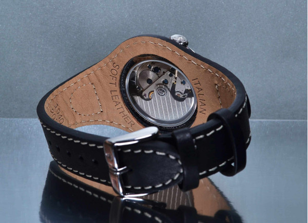 Часовник POLJOT INTERNATIONAL KIROVSKY 40MM LIMITED EDITION 100 PIECES