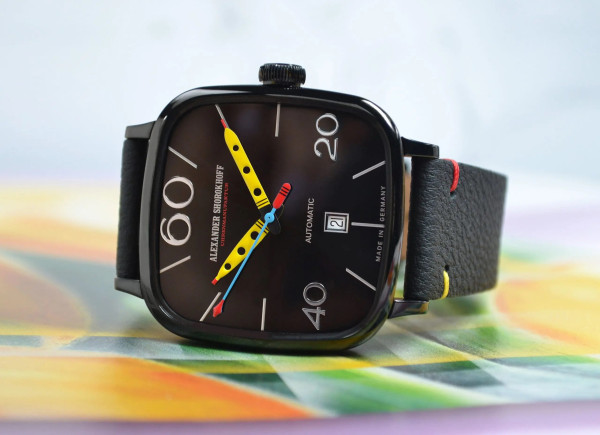 Часовник ALEXANDER SHOROKHOFF KANDY CRAZY HANDS 41X41MM LIMITED EDITION 30PCS