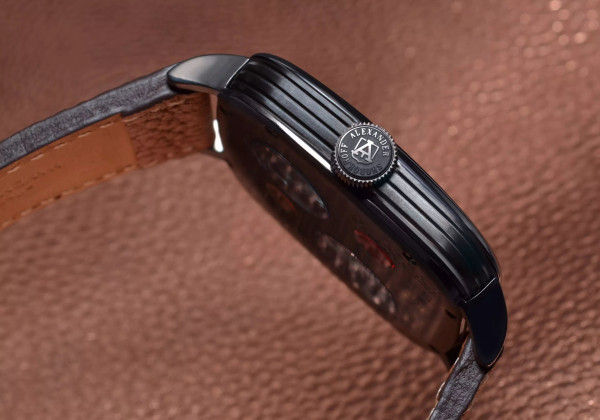 Часовник ALEXANDER SHOROKHOFF KANDY QR 41х41MM LIMITED EDITION 5PCS