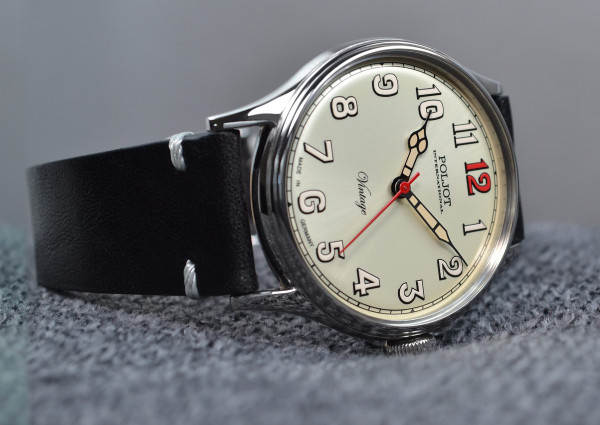 Часовник POLJOT INTERNATIONAL RETRO CLASSIC AUTOMATIC 39MM