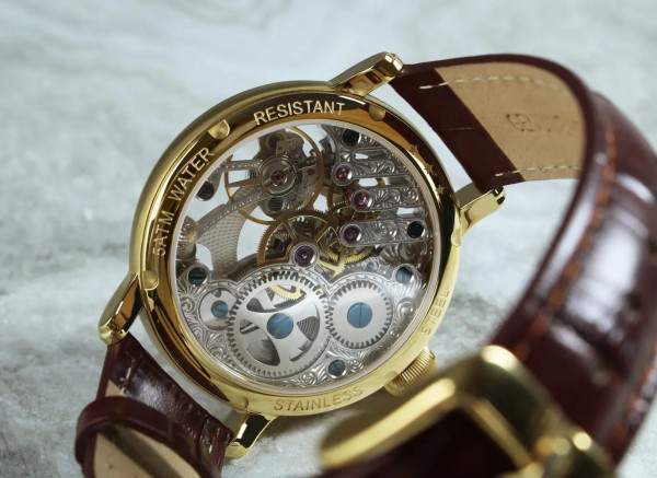Часовник POLJOT INTERNATIONAL QUEEN VICTORIA 43MM LIMITED EDITION 300PIECES