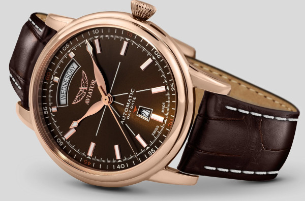 ЧАСОВНИК  AVIATOR DOUGLAS DAY-DATE 45MM