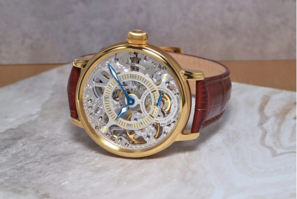 Часовник POLJOT INTERNATIONAL QUEEN VICTORIA 43MM LIMITED EDITION 300PIECES