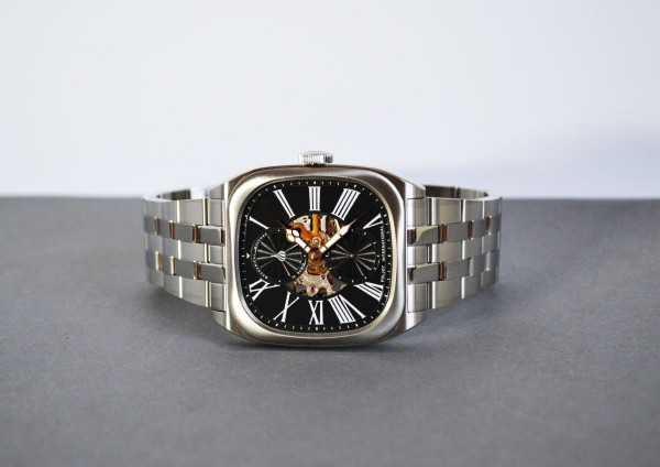 Часовник POLJOT INTERNATIONAL BOLSHOI CLASSIC 38.5X38.5MM