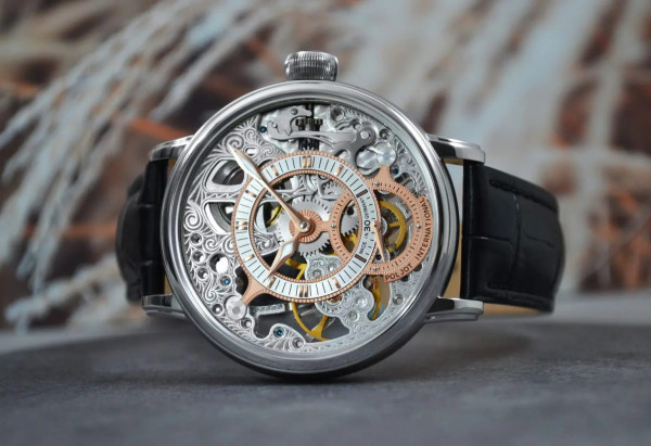 Часовник POLJOT INTERNATIONAL QUEEN VICTORIA 43MM LIMITED EDITION 300PIECES