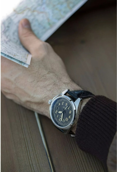 ЧАСОВНИК AVIATOR AIRACOBRA TYPE B 42.8MM