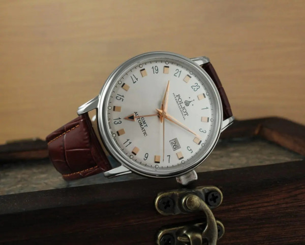 Часовник POLJOT INTERNATIONAL JAROS GMT  42MM